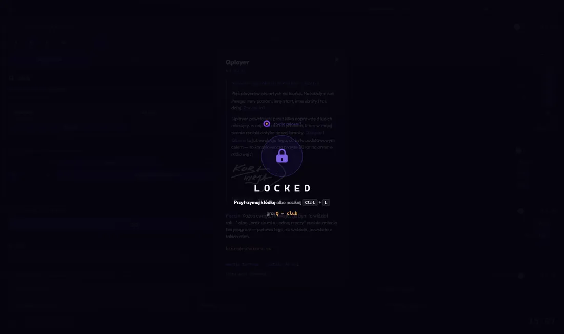 Qplayer — ekran blokady z nazwą granego utworu
